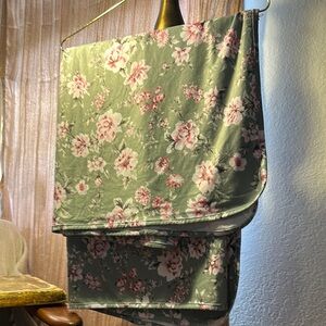 Floral Green and Pink Blanket
